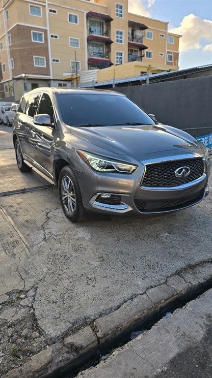 2020 Infiniti QX-60 — foto 2 / 12