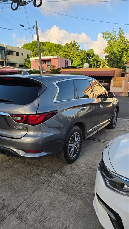 2020 Infiniti QX-60 — foto 4 / 12