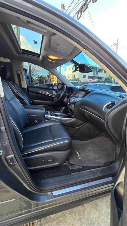 2020 Infiniti QX-60 — foto 8 / 12