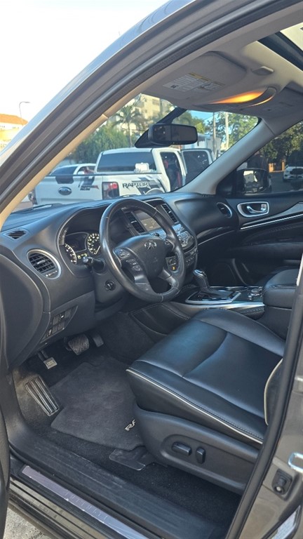 2020 Infiniti QX-60 — foto 12 / 12