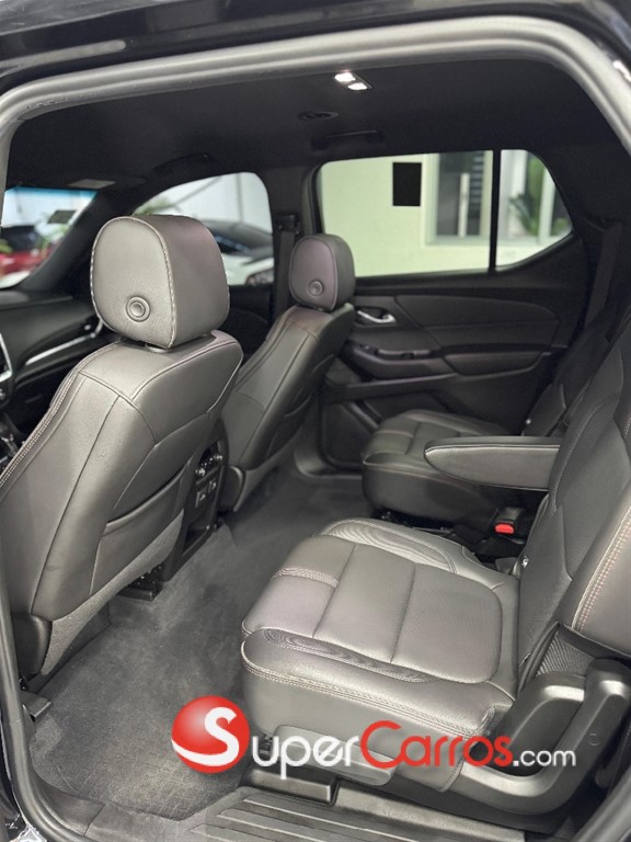 2023 Chevrolet Traverse RS — foto 7 / 10