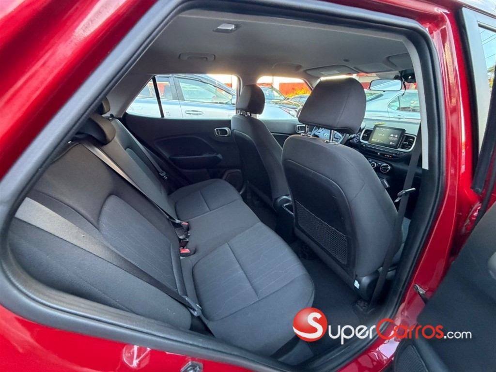 2021 Hyundai Venue — foto 7 / 10