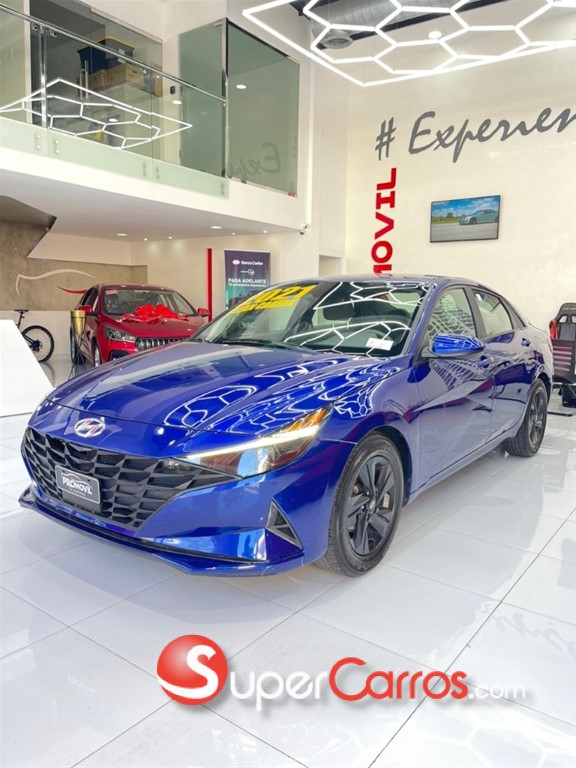 2021 Hyundai Elantra SEL — foto 2 / 9