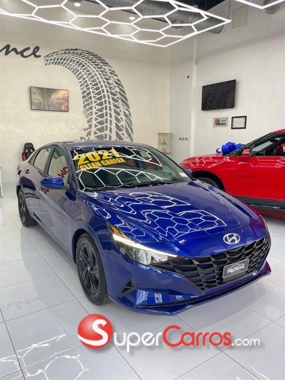 2021 Hyundai Elantra SEL — foto 3 / 9