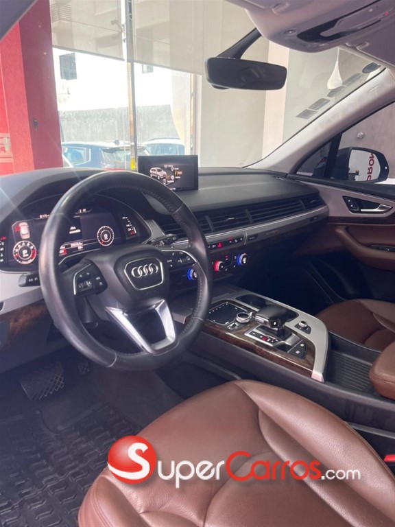 2018 Audi Q7 Quatro — foto 9 / 11