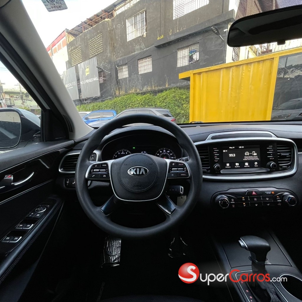 2020 Kia Sorento — foto 6 / 11