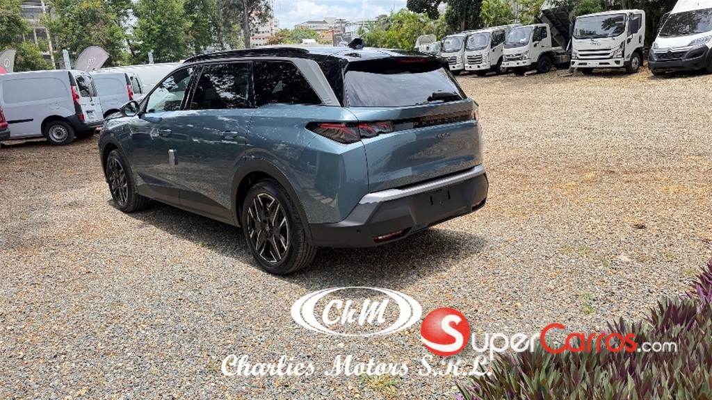 2027 Peugeot 5008 GT Line — foto 3 / 11