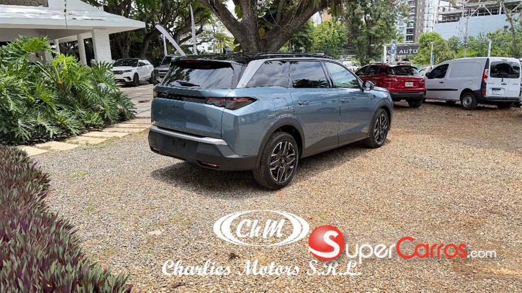 2027 Peugeot 5008 GT Line — foto 4 / 11
