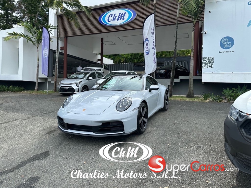 2025 Porsche 911 Carrera