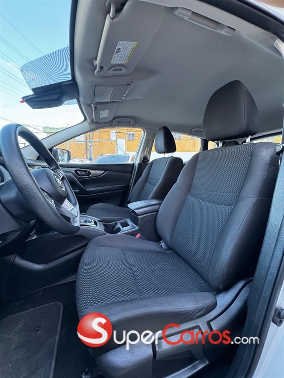 2020 Nissan Rogue Sport — foto 6 / 11