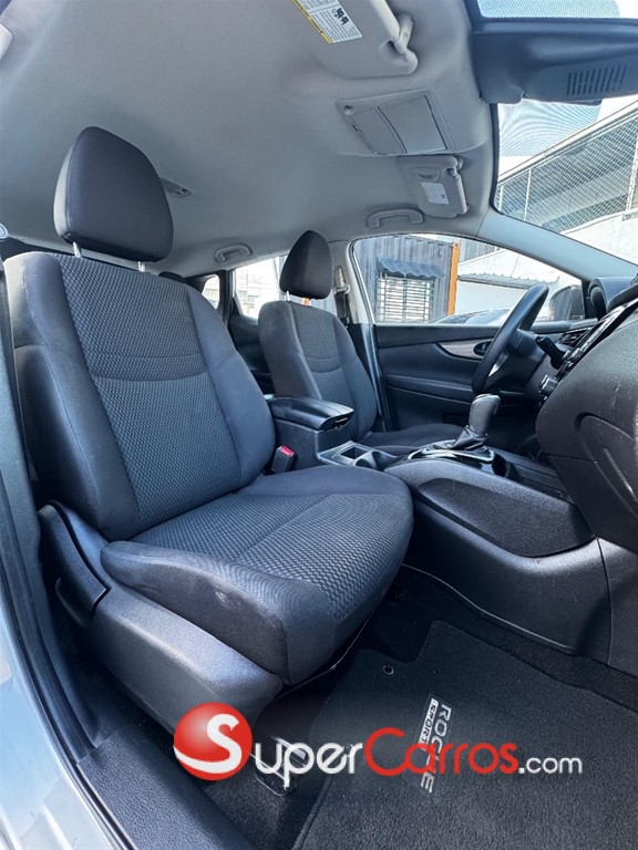 2020 Nissan Rogue Sport — foto 7 / 11