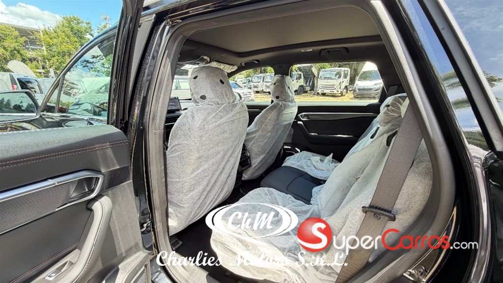 2027 Geely Okavango GF — foto 6 / 12