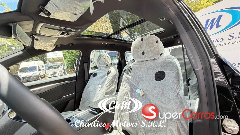 2027 Geely Okavango GF — foto 11 / 12