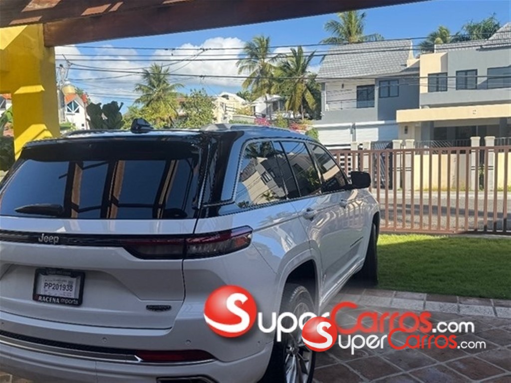 2022 Jeep Grand Cherokee SUMMIT — foto 5 / 12
