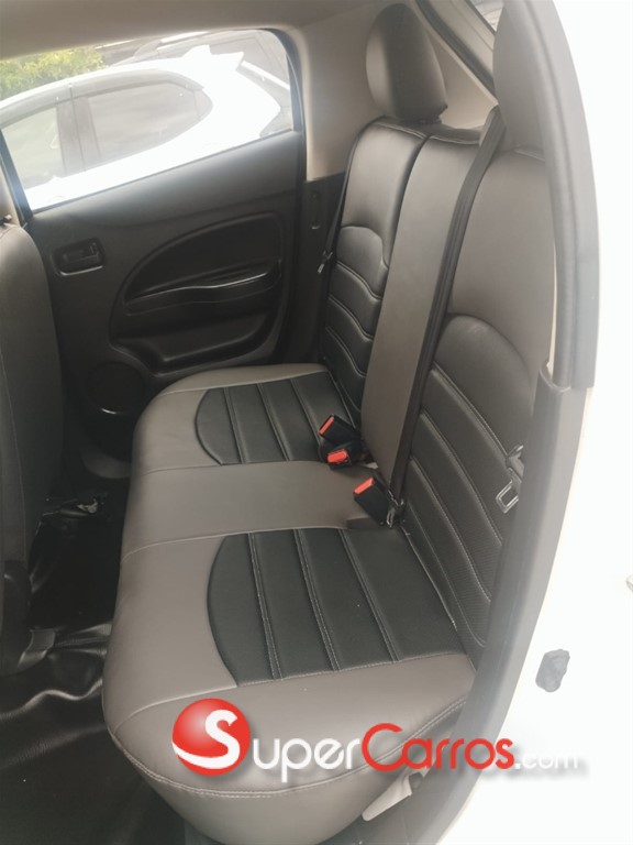2015 Mitsubishi Motors Mirage — foto 3 / 7