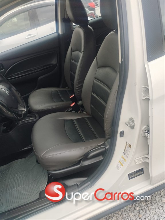 2015 Mitsubishi Motors Mirage — foto 4 / 7