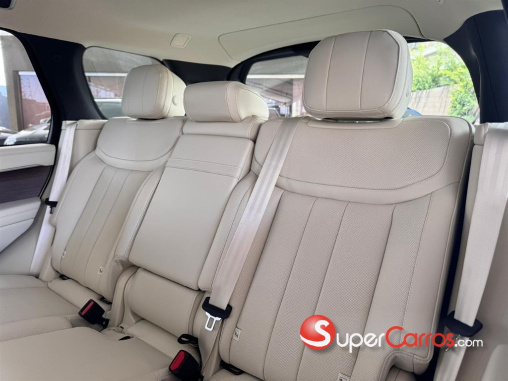 2026 Land Rover Range Rover HSE — foto 6 / 12