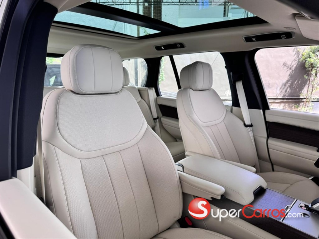 2026 Land Rover Range Rover HSE — foto 8 / 12