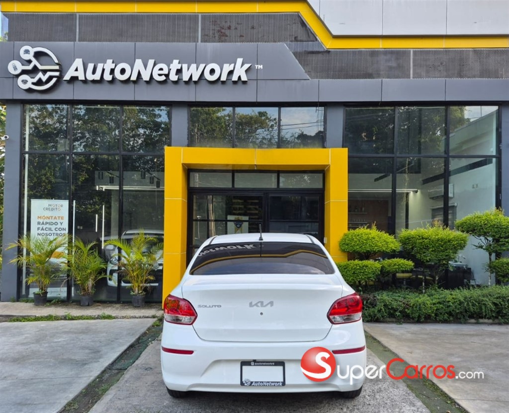 2025 Kia Soluto LX — foto 4 / 12