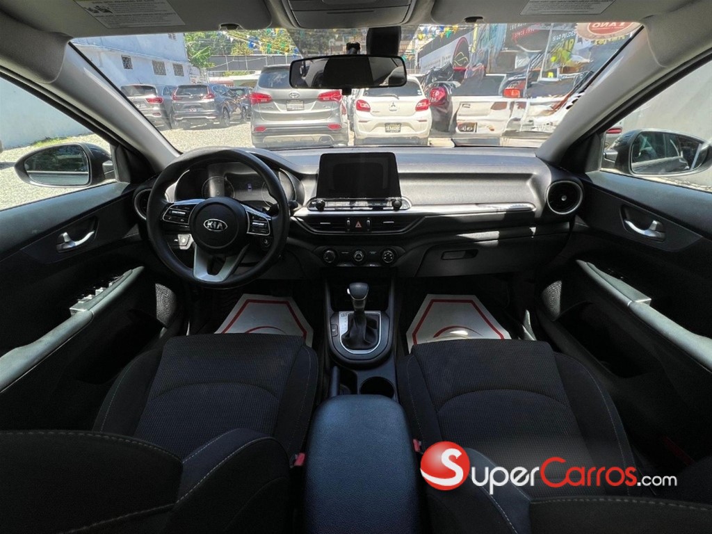 2021 Kia Forte LXS — foto 10 / 10