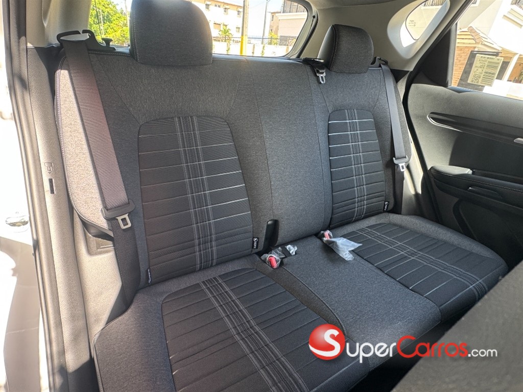 2027 Kia Sonet FULL — foto 6 / 10