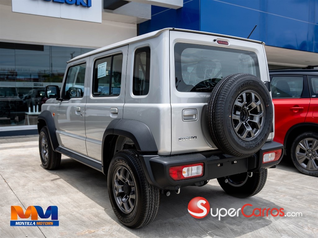 2026 Suzuki Jimny GLX — foto 3 / 6