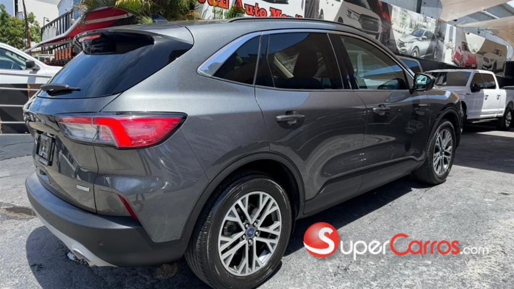 2020 Ford Escape SEL Ecoboost — foto 5 / 11