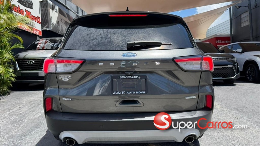 2020 Ford Escape SEL Ecoboost — foto 6 / 11