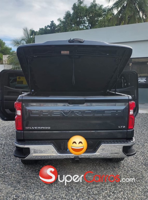 2020 Chevrolet Silverado 1500 LTZ Duramax — foto 7 / 12