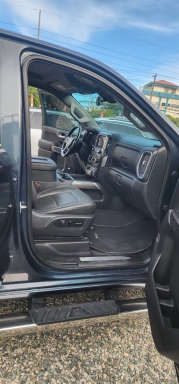 2020 Chevrolet Silverado 1500 LTZ Duramax — foto 11 / 12