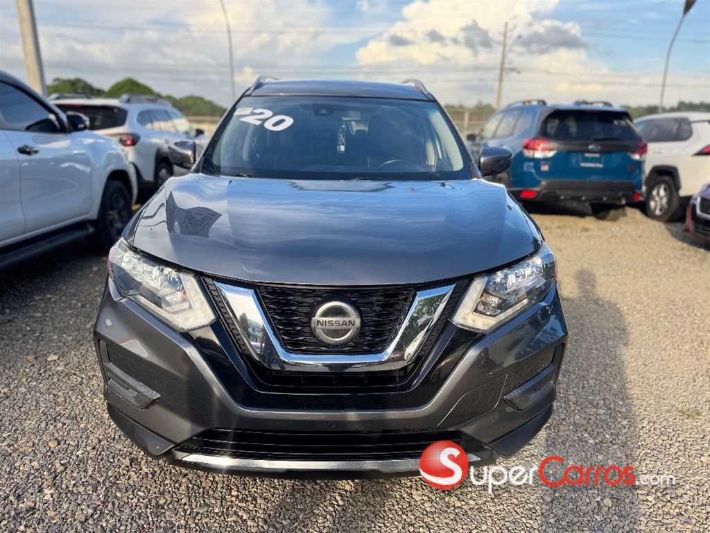 2020 Nissan Rogue SV — foto 3 / 10