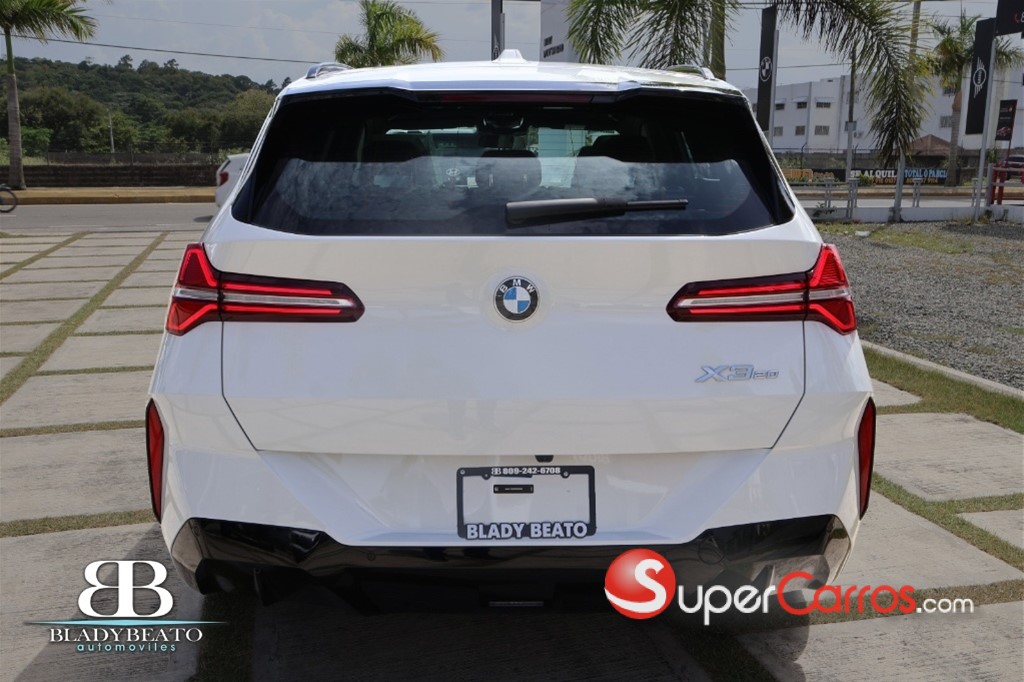 2026 BMW X 3 SDRIVE 20I M PACKAGE — foto 8 / 11
