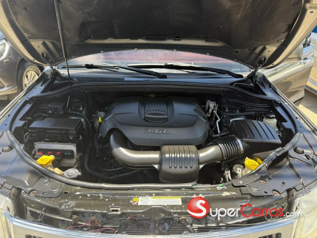 2011 Jeep Grand Cherokee Laredo 4x4 — foto 11 / 11