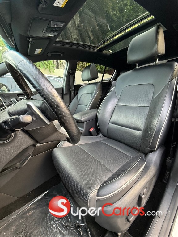 2020 Kia Sportage SX — foto 8 / 12