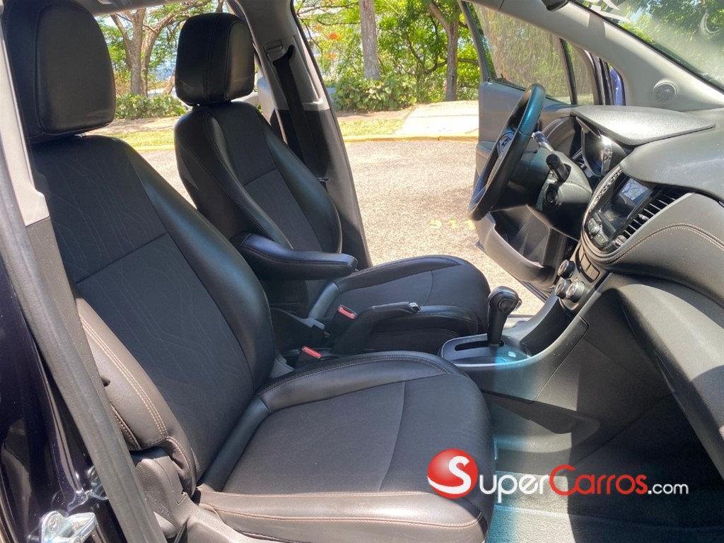 2021 Chevrolet Trax LTZ — foto 8 / 12