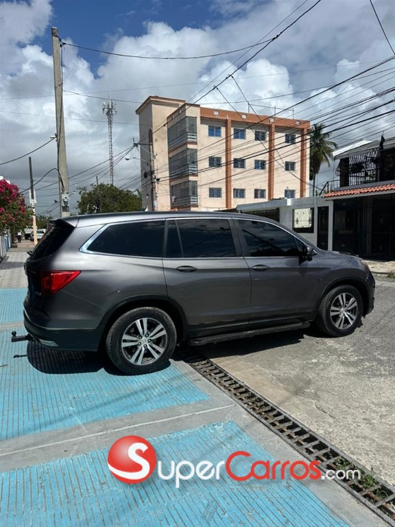 2016 Honda Pilot EXL — foto 7 / 10