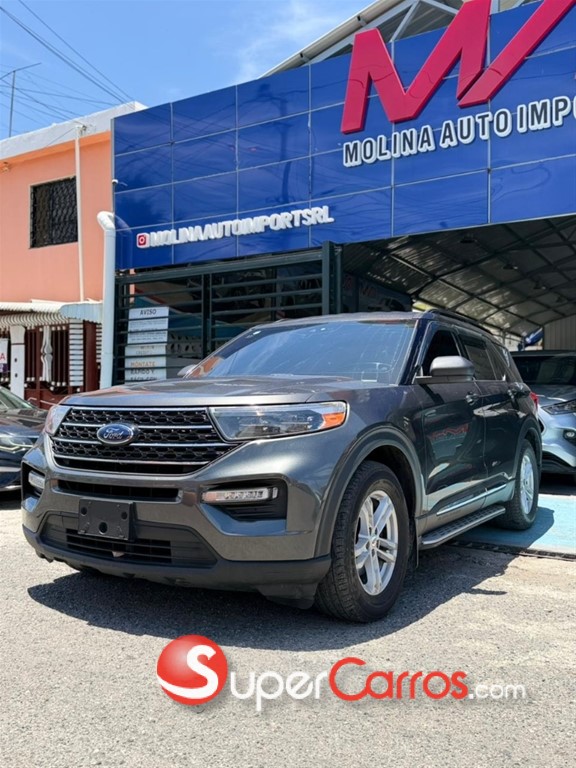 2020 Ford Explorer XLT