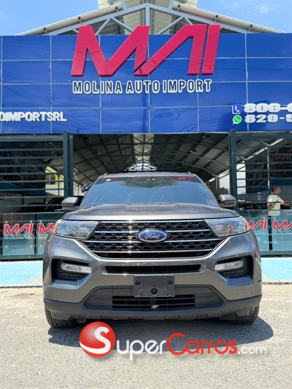 2020 Ford Explorer XLT — foto 12 / 12
