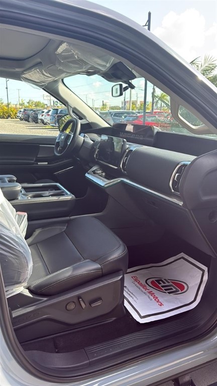 2026 Ford Expedition Platinum — foto 5 / 5