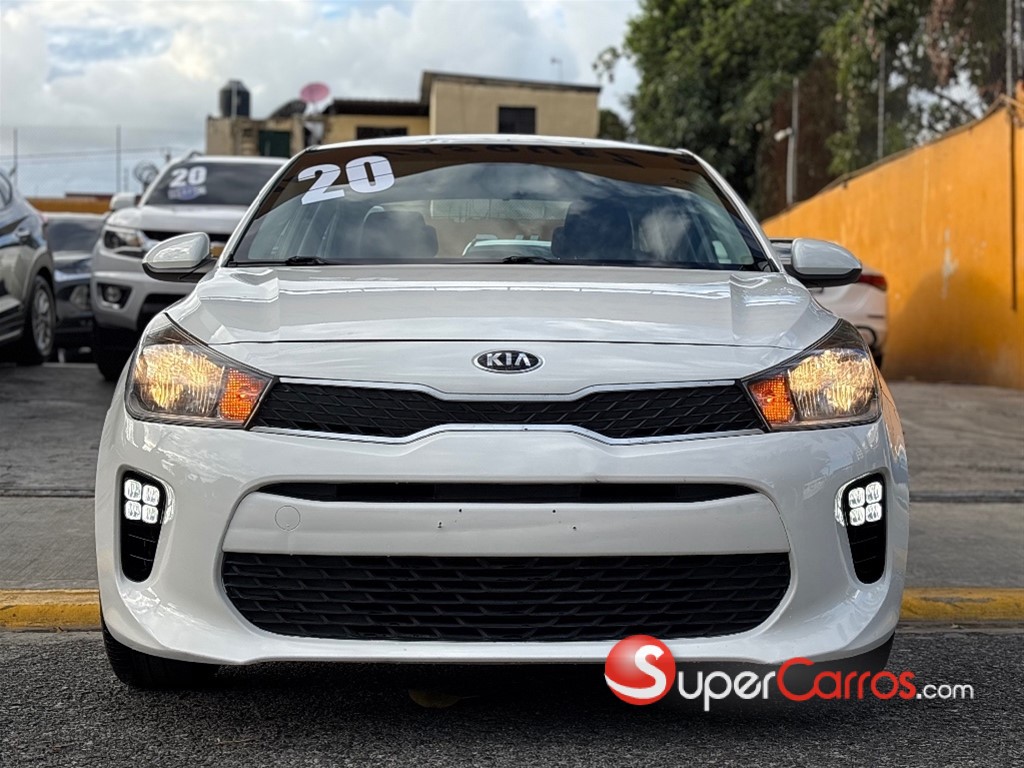 2020 Kia Rio S — foto 2 / 9