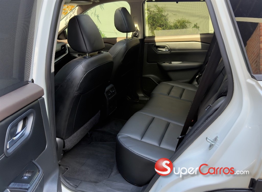 2023 Nissan Rogue SV FULL — foto 6 / 9