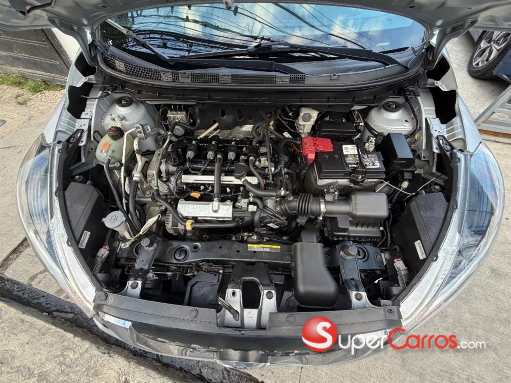2020 Nissan Kicks SV — foto 12 / 12