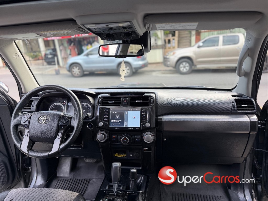2021 Toyota 4 Runner TRD Off-Road Premium — foto 7 / 12