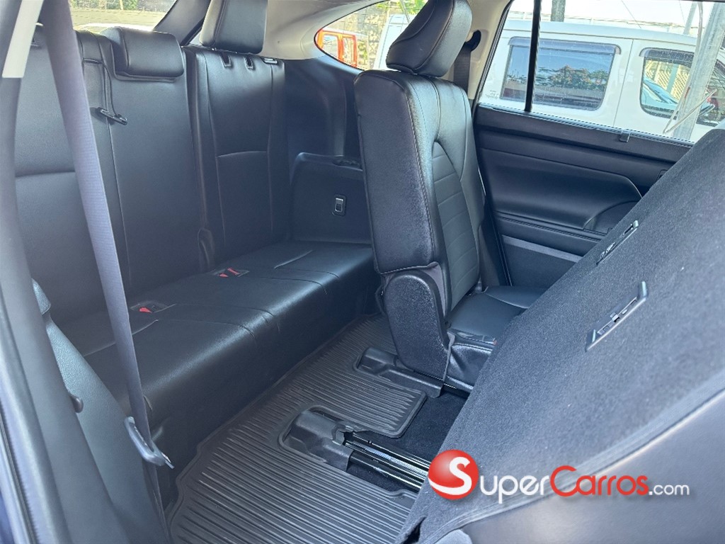 2022 Toyota Highlander XLE — foto 10 / 12