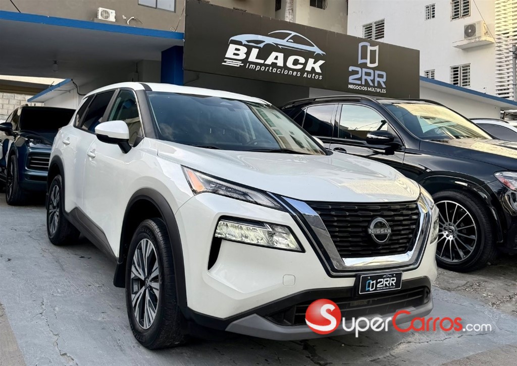2023 Nissan Rogue SV — foto 4 / 10