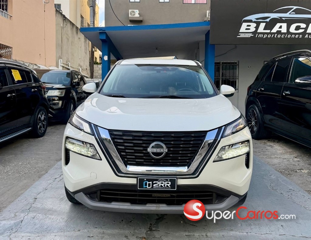2023 Nissan Rogue SV — foto 7 / 10