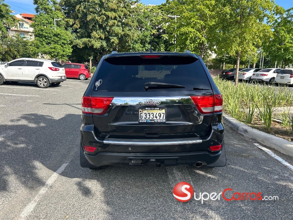 2013 Jeep Grand Cherokee Laredo — foto 5 / 7
