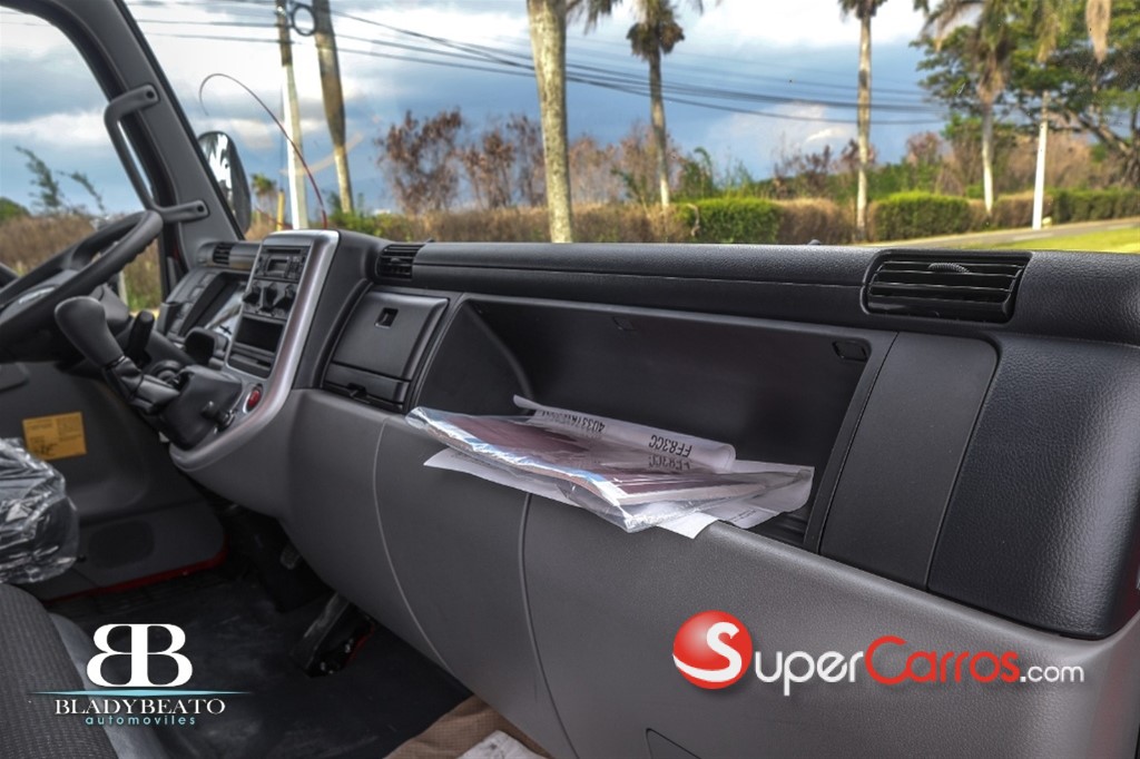2026 Mitsubishi Motors Canter Volteo — foto 2 / 9
