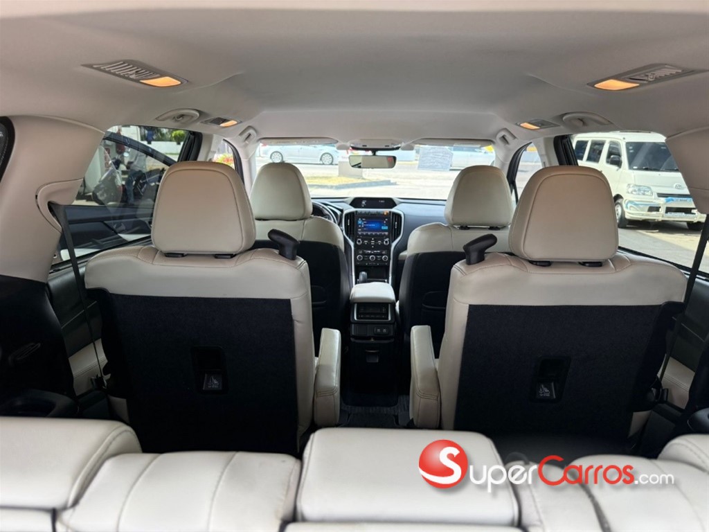 2021 Subaru Ascent Limited — foto 10 / 10