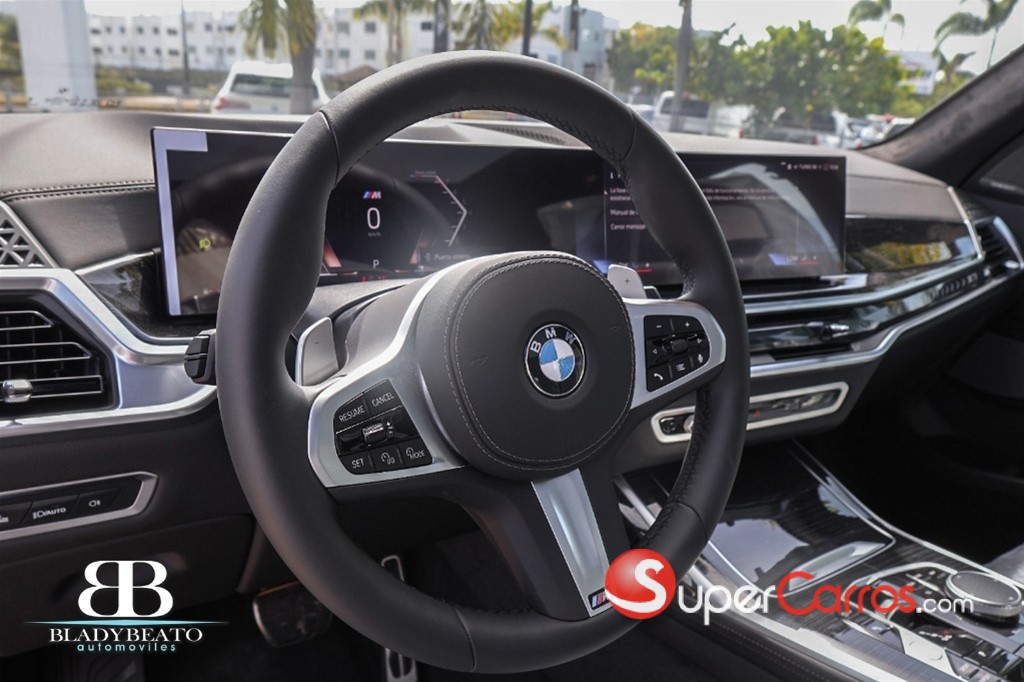 2026 BMW X 7 xDrive 40i Mpackage — foto 9 / 11